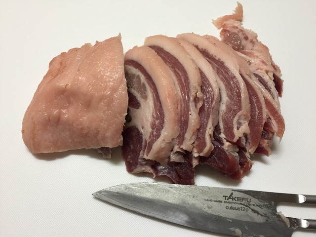 間違えていた…冷凍肉を切る時の注意点。｜釣りキチ隆の視点